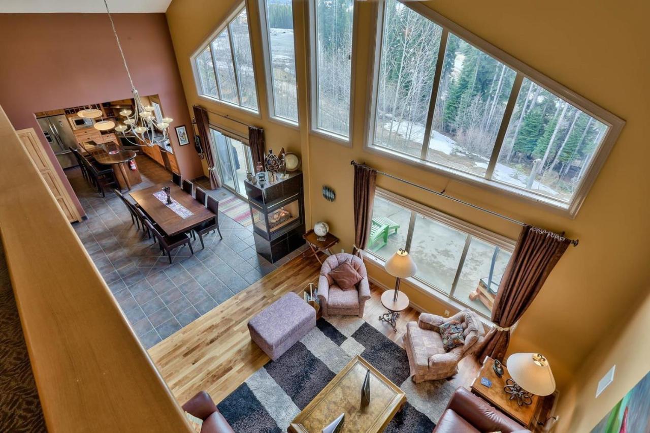 Soleil Chalet By Bear Country Sun Peaks Dış mekan fotoğraf