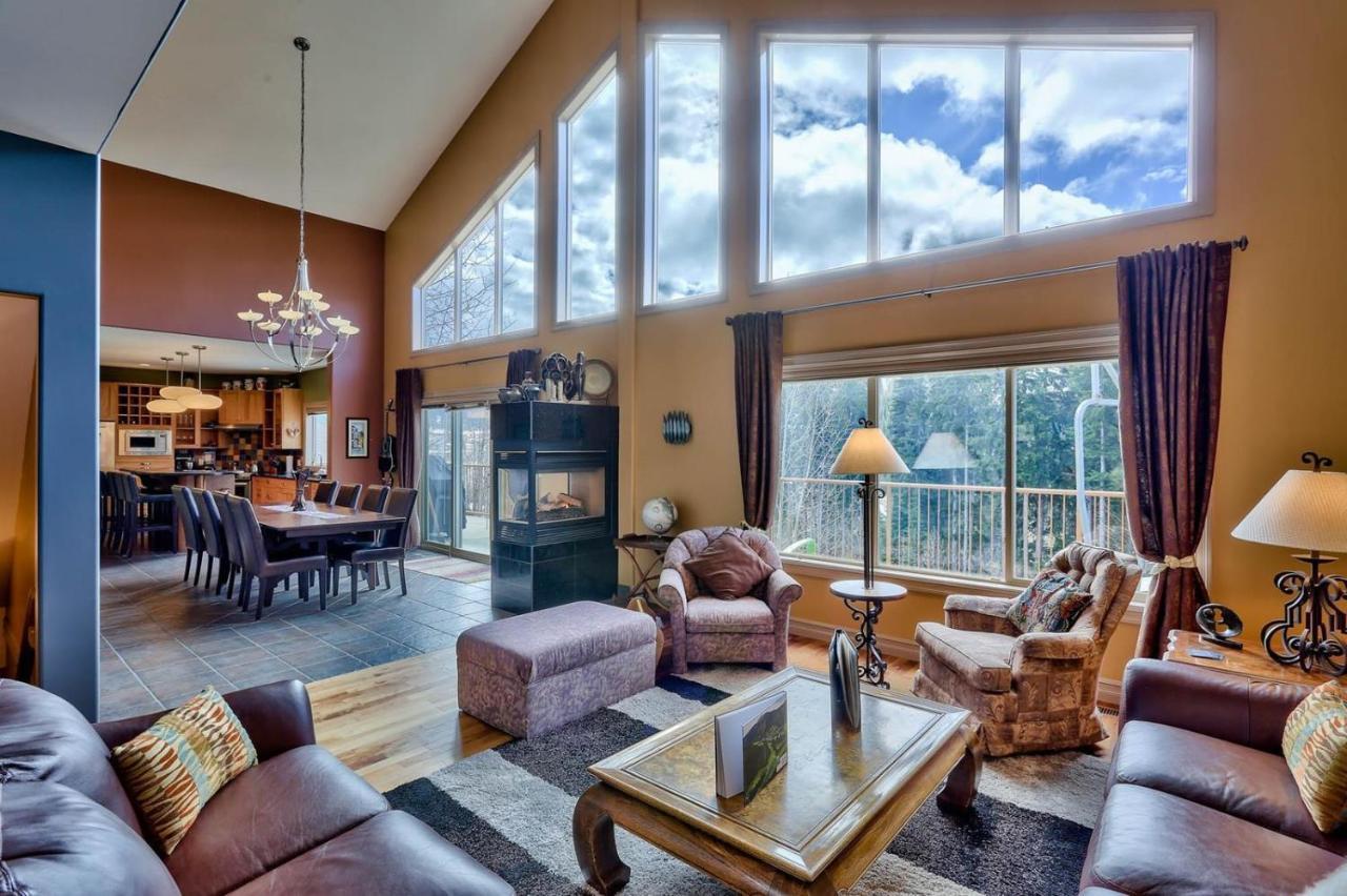 Soleil Chalet By Bear Country Sun Peaks Oda fotoğraf